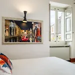 Dimora Del Vescovo Art Boutique Bed & Breakfast 4*