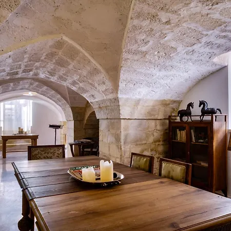 Dimora Del Vescovo Art Boutique Bed & Breakfast